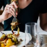 Según estudio: Las mujeres aceptan citas solo para comer gratis