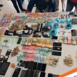 PN y Ministerio Público incautaron drogas, armas y dinero en efectivo durante operativo en SFM