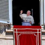 El papa dice que el chisme es una ‘plaga peor que el covid’