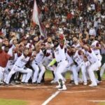 Todos digan cacao… ¡CACAO! 🍫📸Los @Gigantes_Cibao defienden su casa con una victoria e igualan 1-1 la Serie